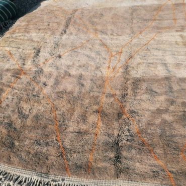 Contemporary Moroccan Berber rug light brown / orange