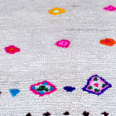 Moroccan Azilal Wool Rug – AZ00017