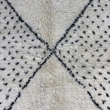 Handmade Beni Ourain rug -HNIA-