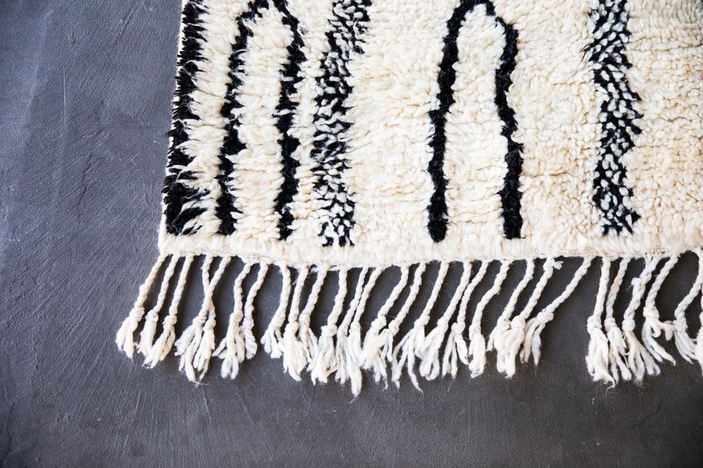 moroccan berber beni ourain rug