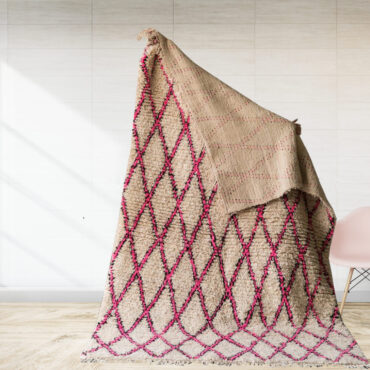 Pink Berber rug – Handmade in Morocco