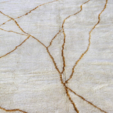 Handmade Wool Rug White and Gold