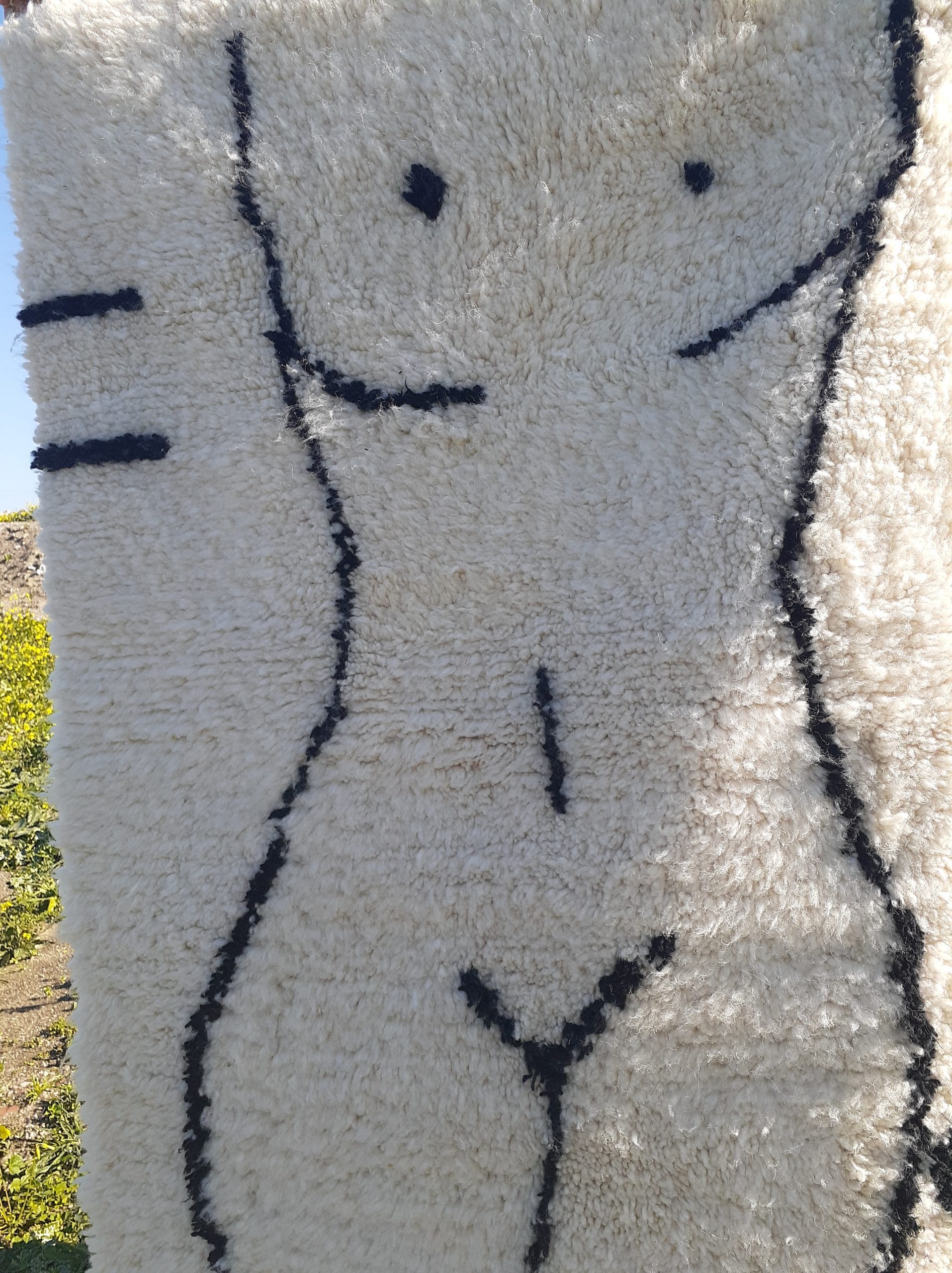 Beni ourain rug - women silhouette art - Image 2