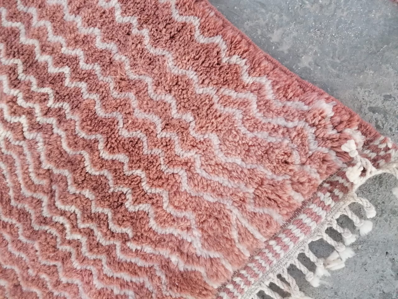 pink moroccan rug
