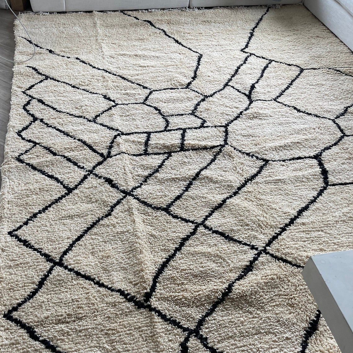 Moroccan rug 8x10 - Honeycomb geometric pattern ZIRI - Image 2