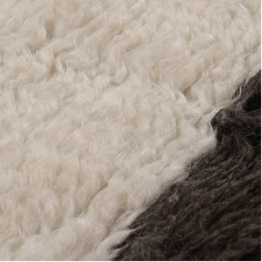 Solid Moroccan rug with border  – Made to Measure