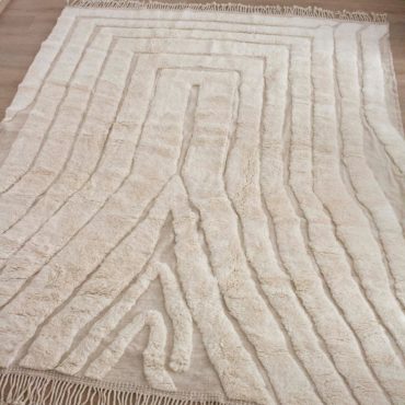 Luxury Berber Moroccan rug 9’x12′