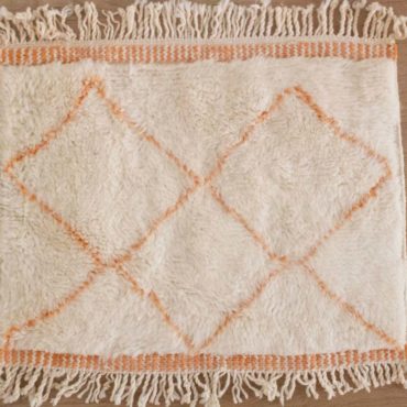 Moroccan Beni rug sample – ORANGE