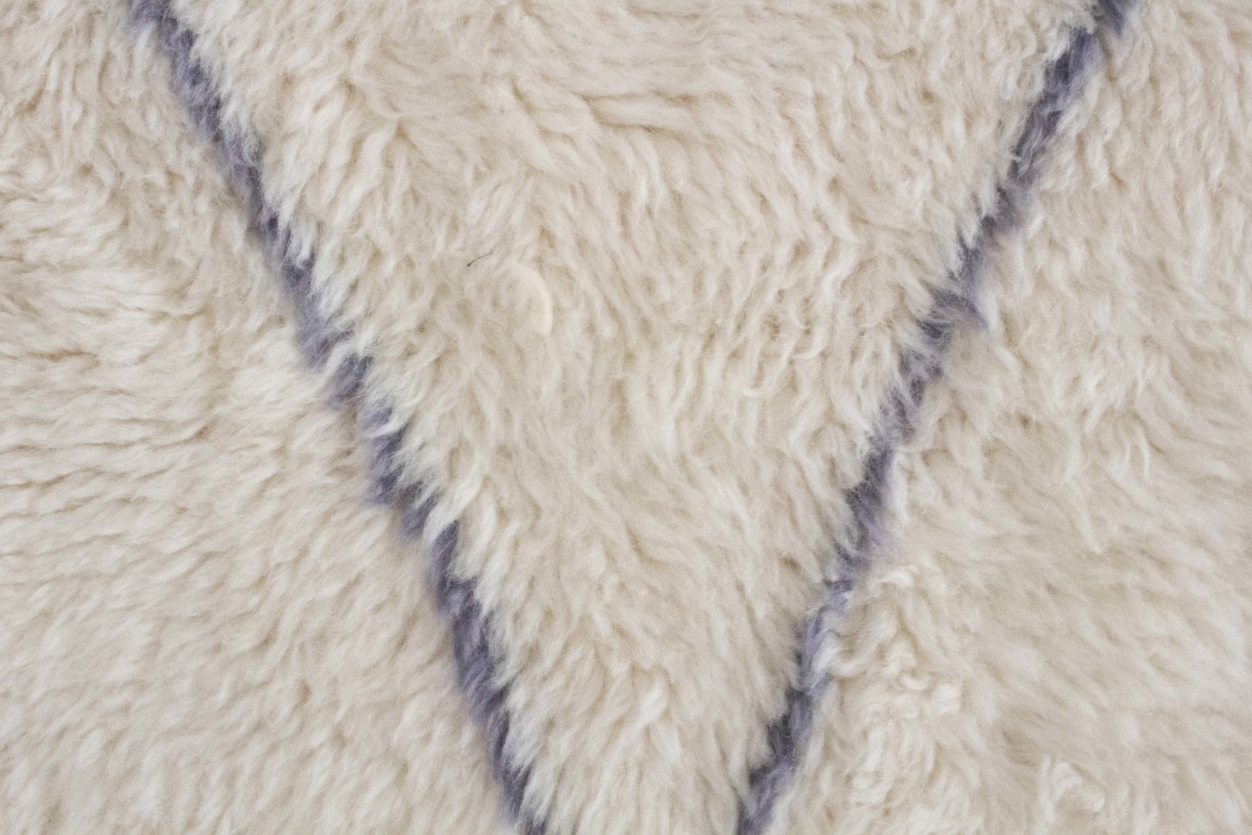 Moroccan Beni rug sample - BLUE - Image 2