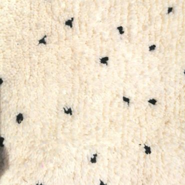 Moroccan Dotted  rug 2.6×4 ft – Beni Ourain Style