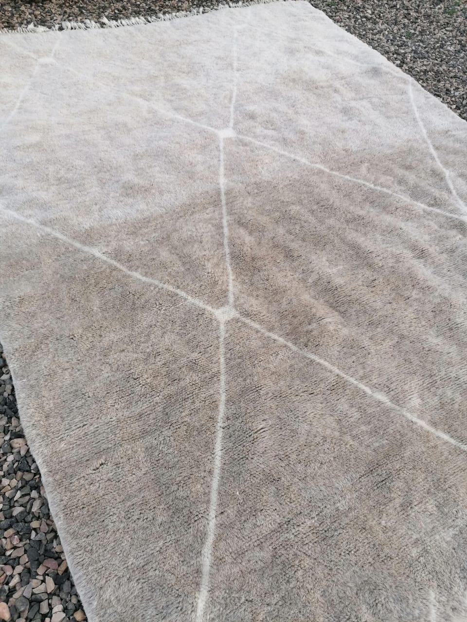 Moroccan Wool Rug 9x12 Ft - Beige and White diamond pattern - Image 2