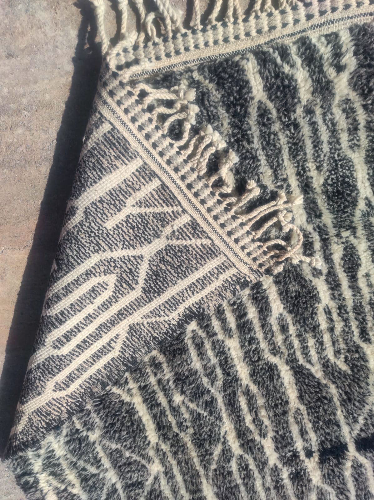 Black Moroccan Rug With White Lines - Image 7