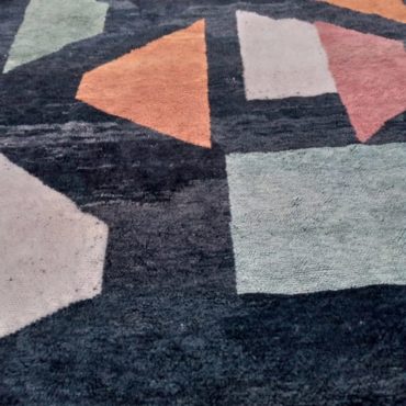 Moroccan Black Rug – Abstract Design