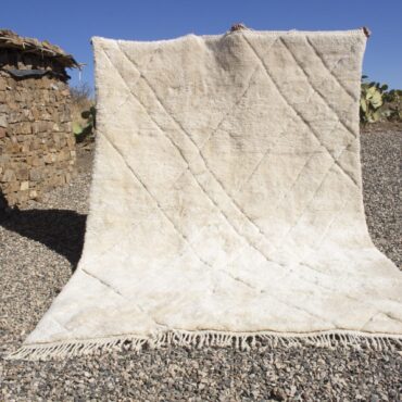 Moroccan Beni Mrirt Rug White 8’x10′