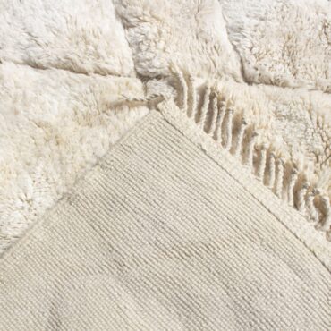 Moroccan Beni Mrirt Rug White 8’x10′