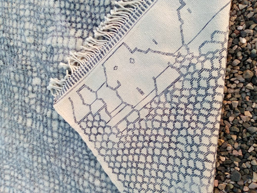 Moroccan Beni Rug in White, Black Honeycomb Design - Image 3