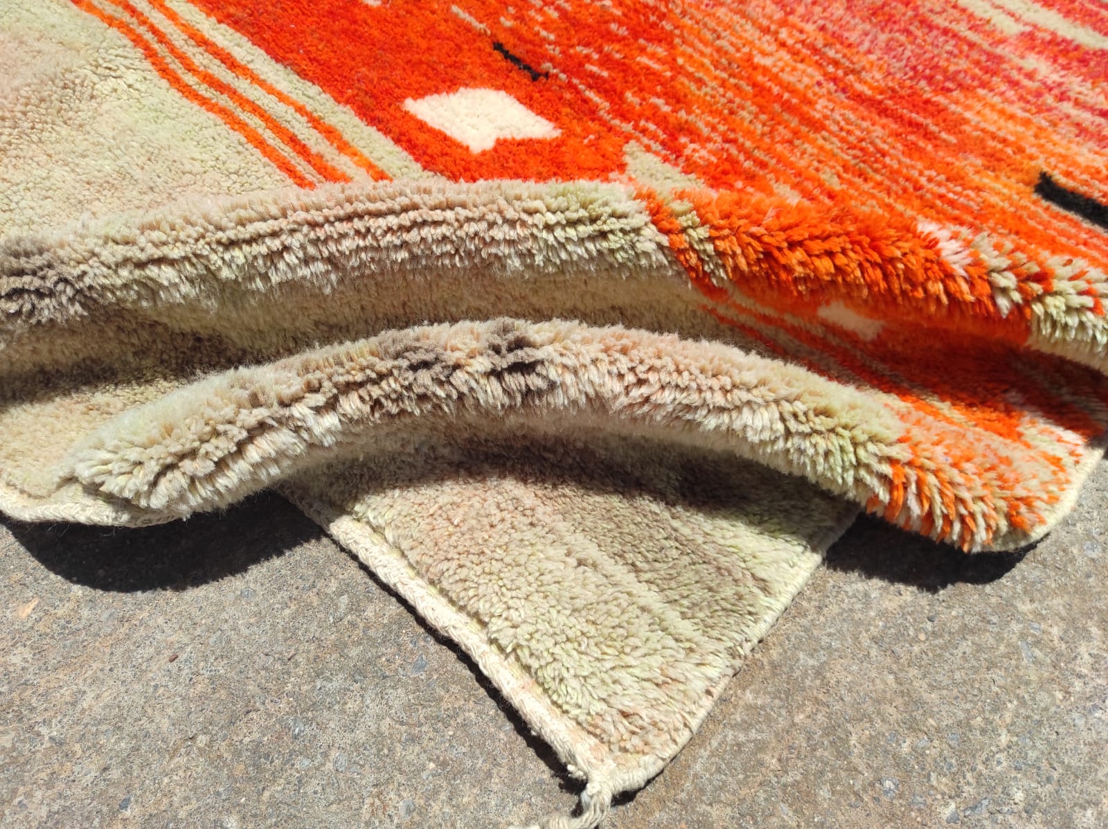 Vintage Inspired Moroccan Wool Rug - Image 7