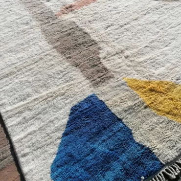 Moroccan Handmade Beni Mrirt Rug Abstract Design