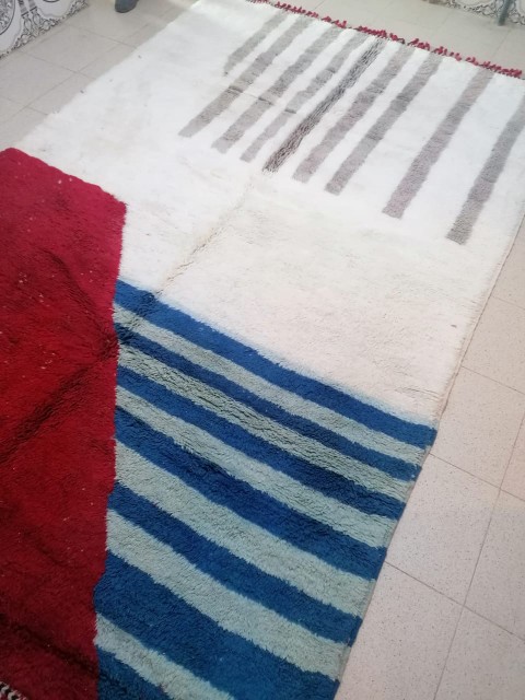 Abstract Moroccan Wool Rug White Red Blue and Taupe - Image 5