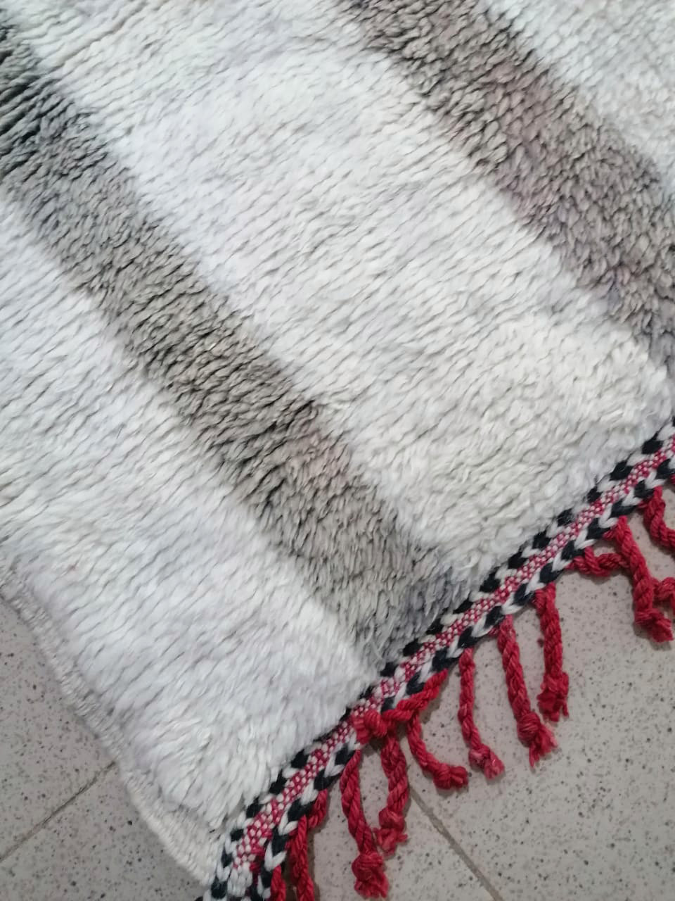 Abstract Moroccan Wool Rug White Red Blue and Taupe - Image 3