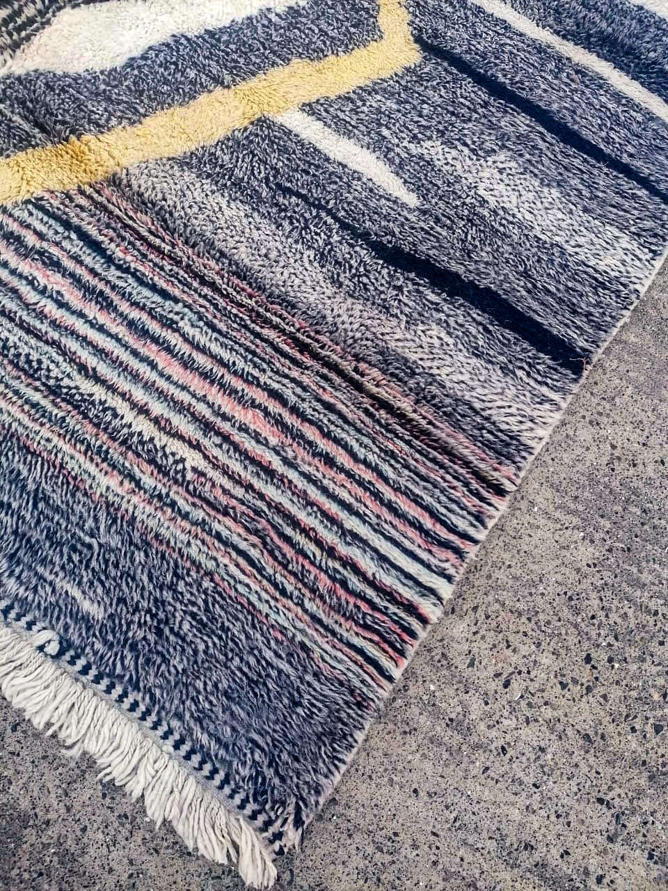 Modern Handknotted Berber Wool Rug - Image 5