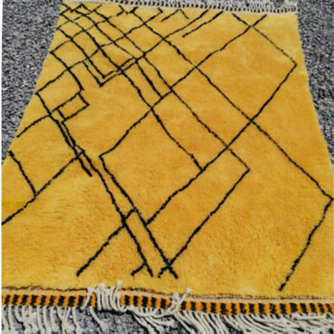 Moroccan Beni Rug Yellow With Black Geometric Design