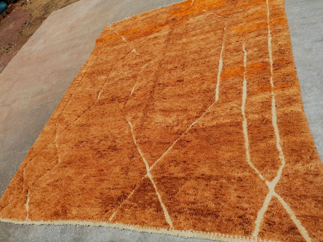 Moroccan Luxury Beni Mrirt Wool Rug Orange 8'x10' - Image 4