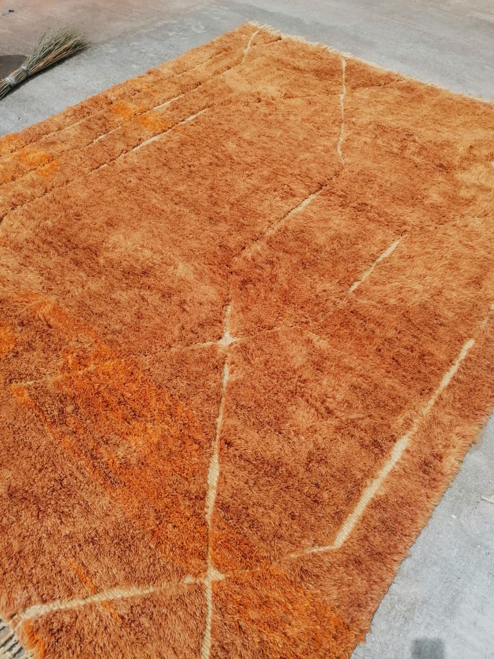 Moroccan Luxury Beni Mrirt Wool Rug Orange 8'x10' - Image 3