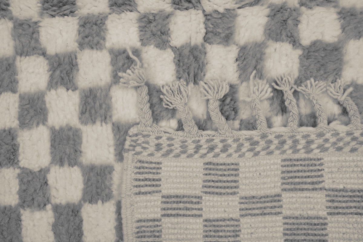 Checkered Moroccan Rug Gray & White - Image 4