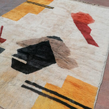 Moroccan Beni Mrirt Rug Yellow and Black 8’x10′