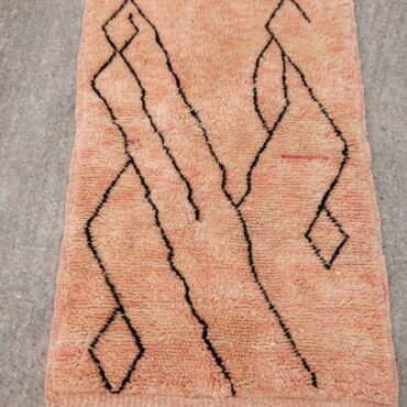 Small Moroccan Rug 2’3″x4’4″ Pink