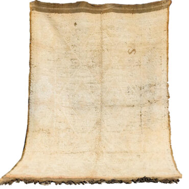 Beni Mguild Vintage Moroccan Rug 5’6″x 8’9″