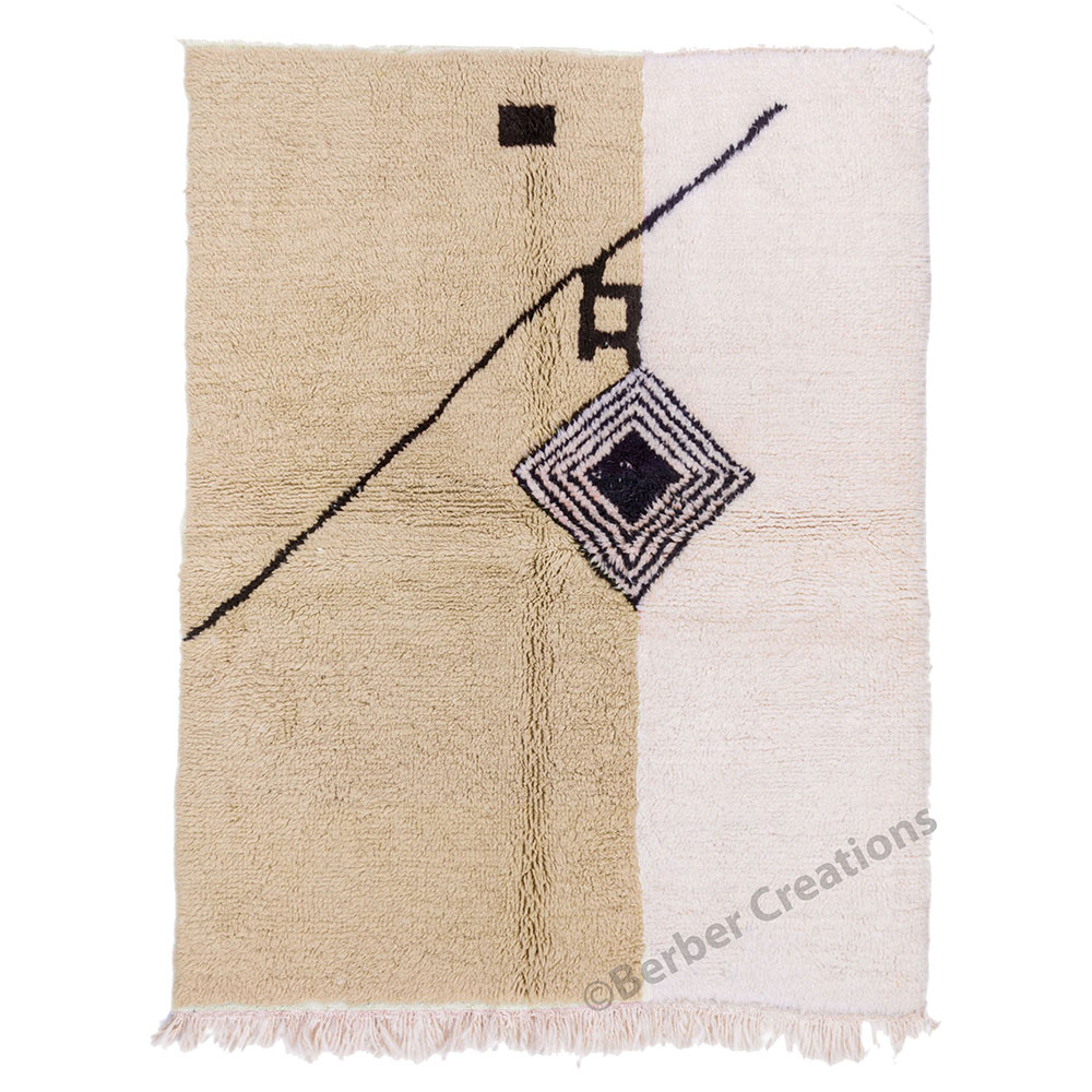 Neutral moroccan wool rug white and beige