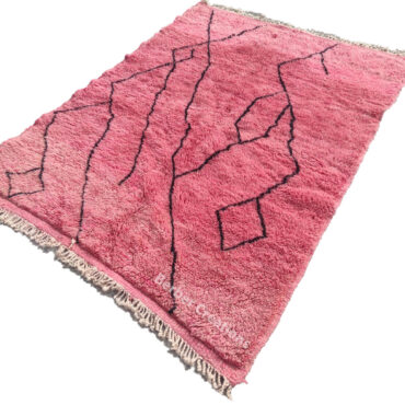Pink Moroccan Wool Rug 4’x6′