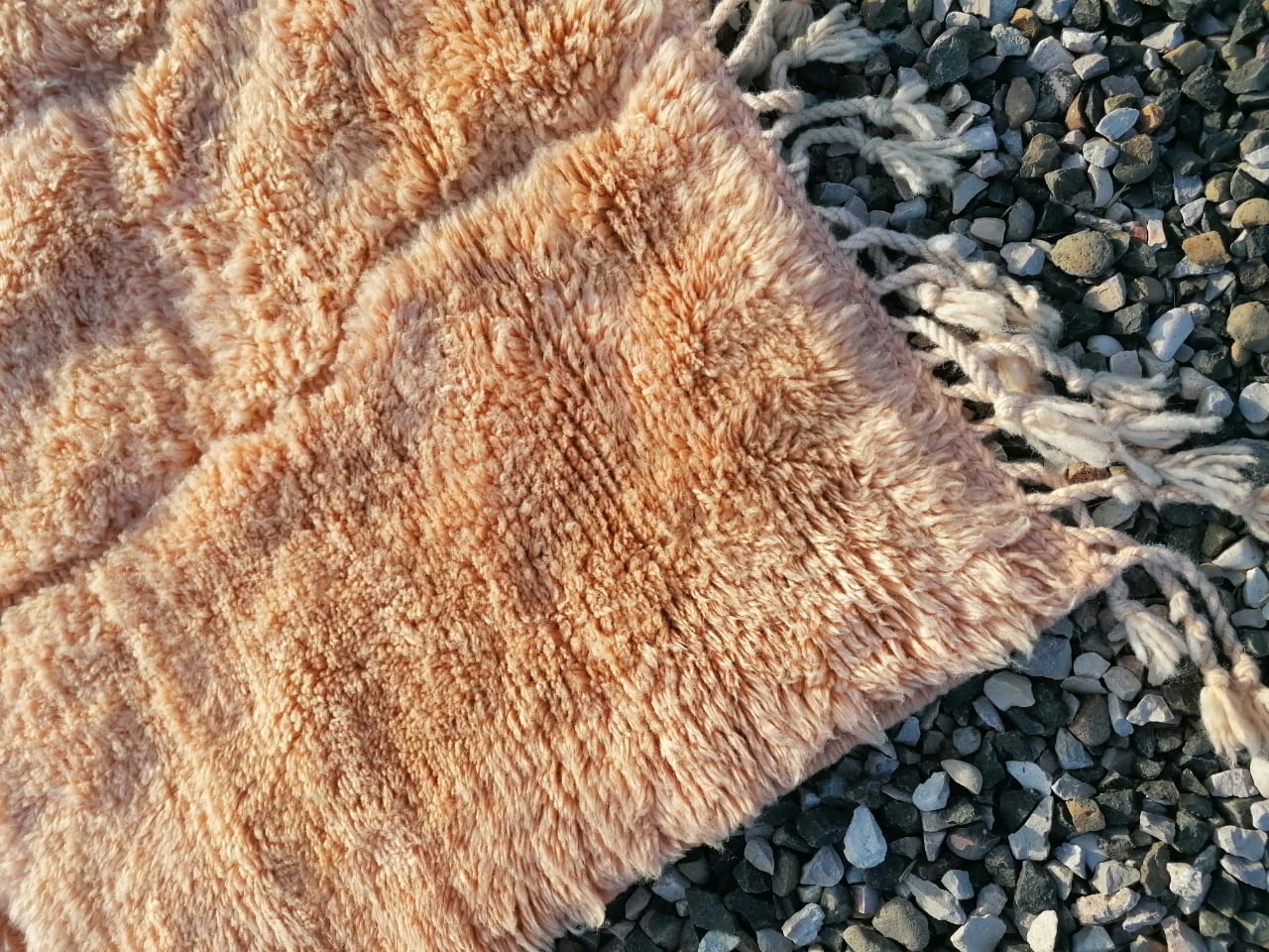 Soft Moroccan Wool Rug 7'x10' - Image 4