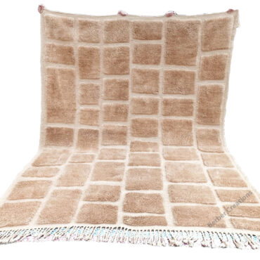 Soft Beige Moroccan Beni Ourain rug 8’x10′