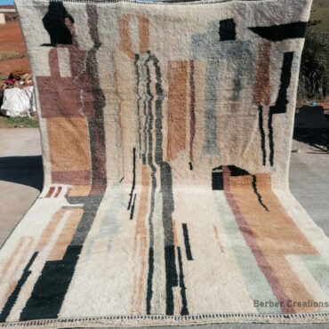 Sturning Moroccan Abstract Wool Rug