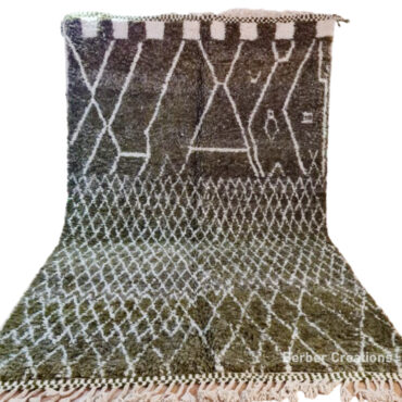 Shag Moroccan Rug  6.5′ x 9.8′