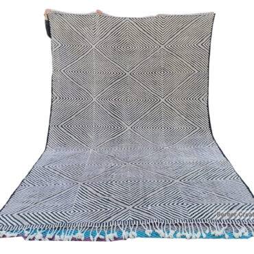 Zanafi Flat Weave Rug Black and White 7.6 x 11.4 ft