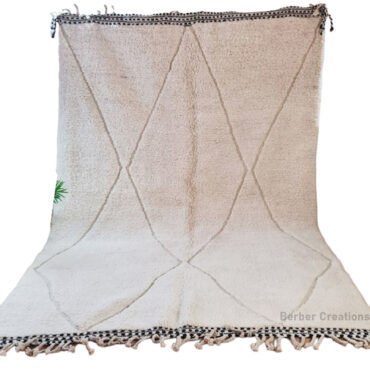 Shag Moroccan Beni Ourain  Rug  6.5′ x 9.8′