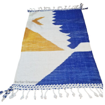 Small Berber Kilim Rug  3.2’x4.9′ – NEHA