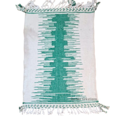 Small Berber Kilim Rug Turquoise  3.2’x4.9′ – SHAMAIRAH