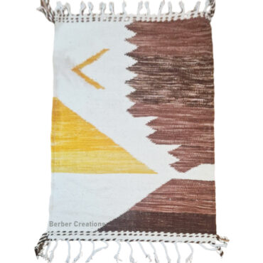 Small Berber Kilim Rug  3.2’x4.9′ – NOYA