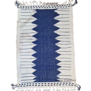 Small Kilim Handmade Rug White and Blue 3.2’x4.9′ – KASRA