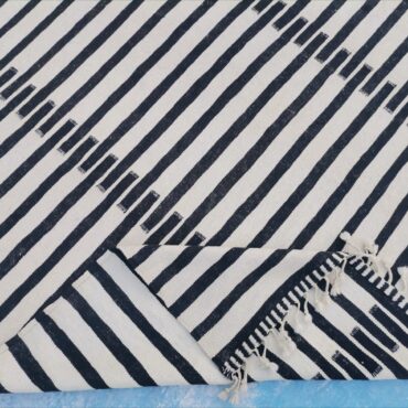 Moroccan Kilim Rug Black and White KR00012