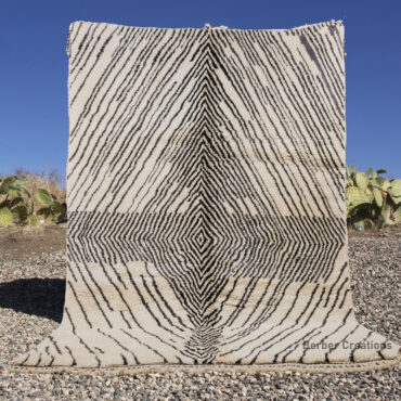 Modern Moroccan Beni Ourain Rug – AYA