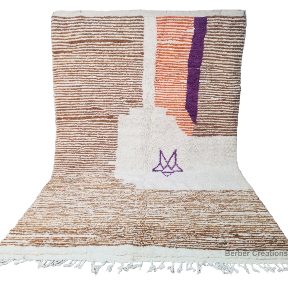 Handmade moroccan wool rug