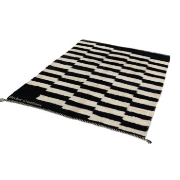 Moroccan Beni Rug Black and White – MB0123