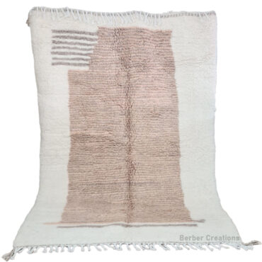 Beige Moroccan Beni Rug 4.9’x 8.2′ – HINAN