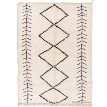 Moroccan Beni Rug Black and White Tribal – MBR0104